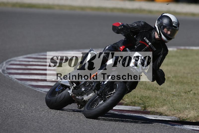 /12 30.04.2026  Speer Racing ADR/Gruppe gruen/690